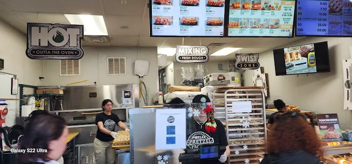 Philly Pretzel Factory Picture 3