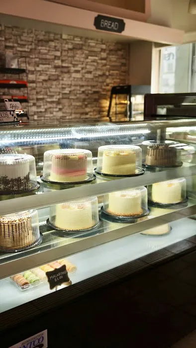 Gigis By K (Bakery & Cafe) Picture 5