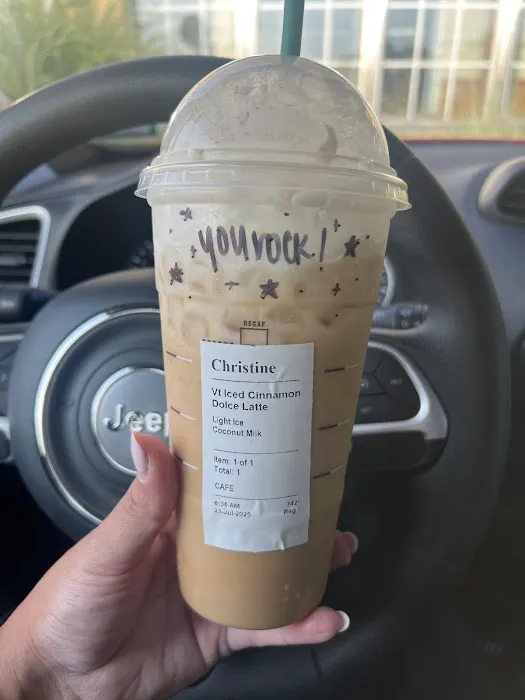 Starbucks Picture 2