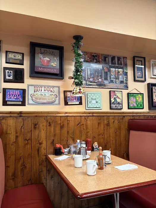 Fisher's Cafe Picture 9