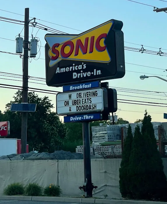 Sonic Drive-In Picture 6