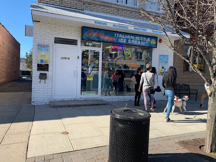 Ralph's Famous Italian Ices & ice cream Picture 7