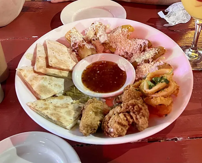 Al Chile (Al Toro) Mexican Bar Restaurant Picture 6