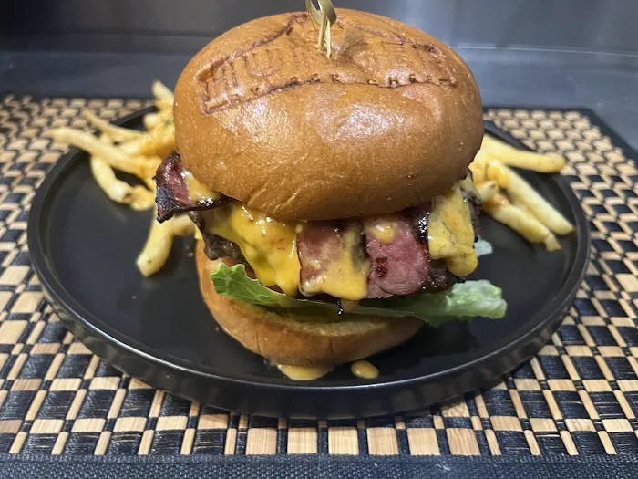 Hunger Halal Burgers, Platters & Pastas Picture 8