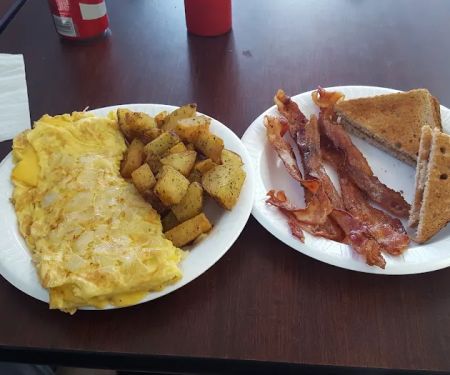 Prova Italian American Deli & Grill