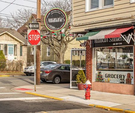 Annamaria's Deli
