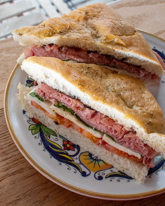 Annamaria's Deli Picture 8