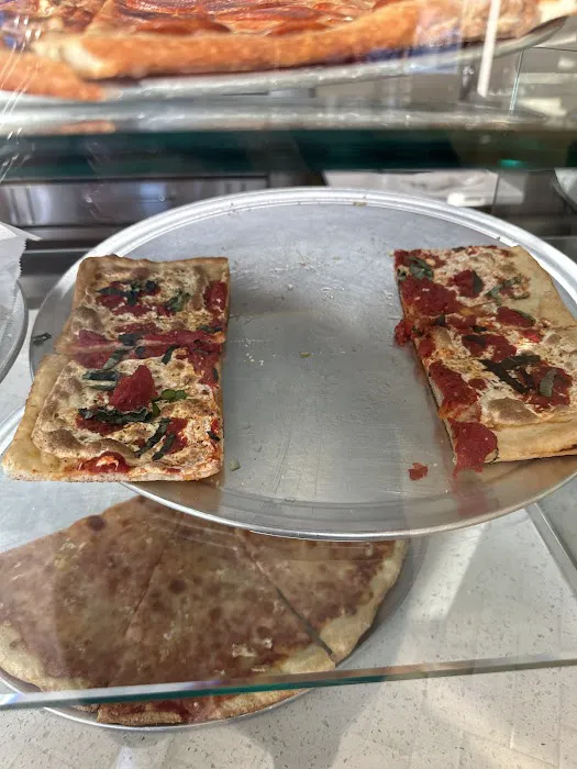 Wallington Pizzeria and Italian Restaurant Picture 2