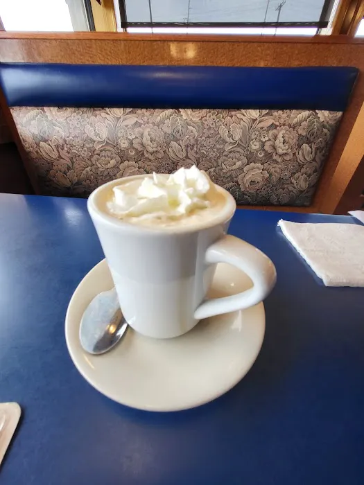 Meadowlands Diner Picture 10