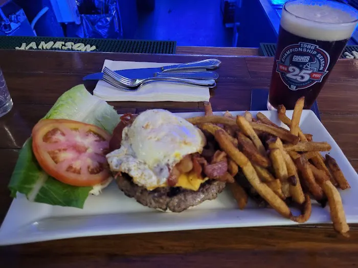 Rockafellas Sports Bar Gr Picture 2