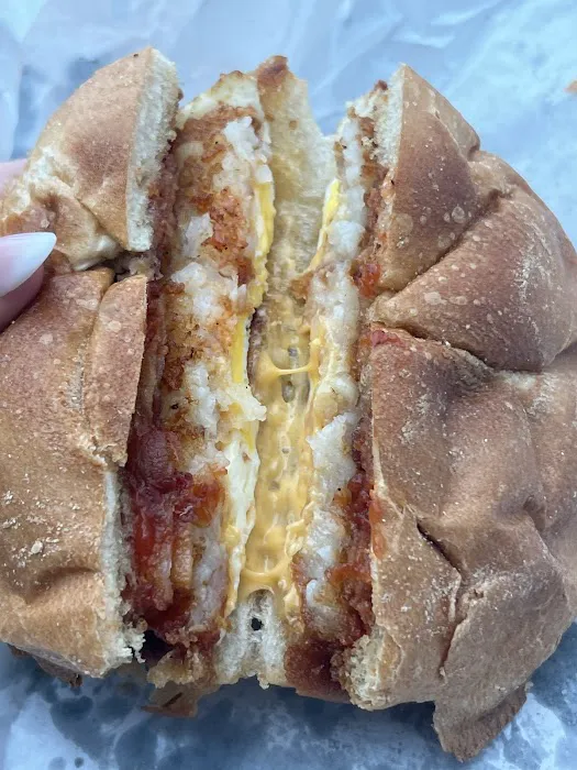 Uncle Tony’s Deli Picture 3