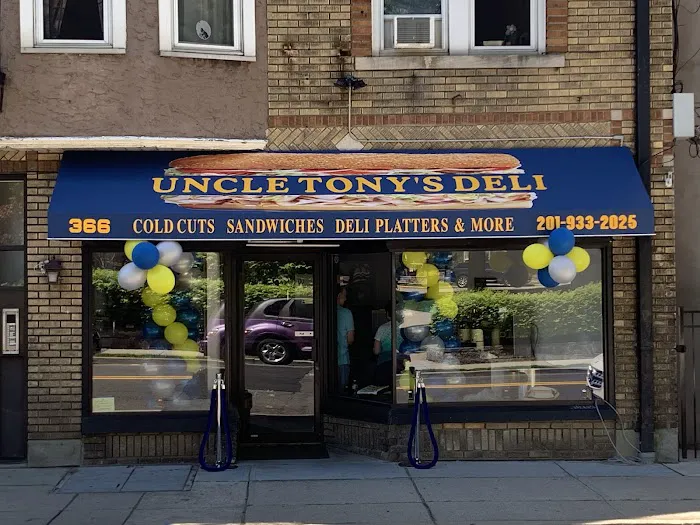 Uncle Tony’s Deli Picture 6