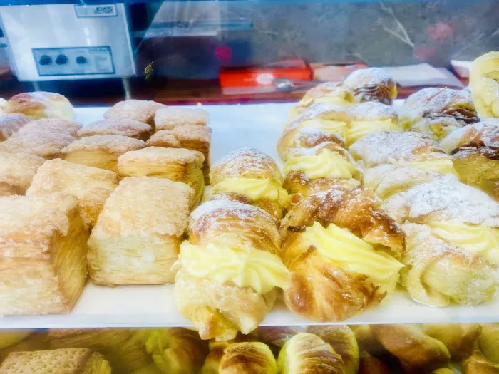 Aroma d’ Cafe Bakery II Picture 3