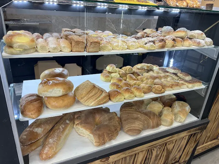 Aroma d’ Cafe Bakery II Picture 9