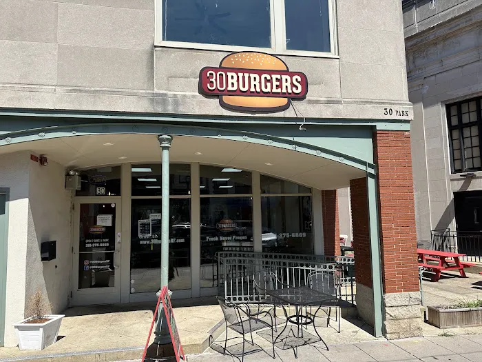 30 Burgers Picture 4