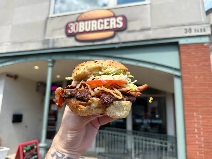 30 Burgers Picture 5