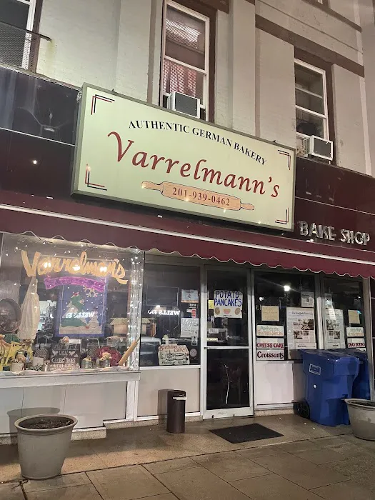 Varrelmann's Bake Shop Picture 2