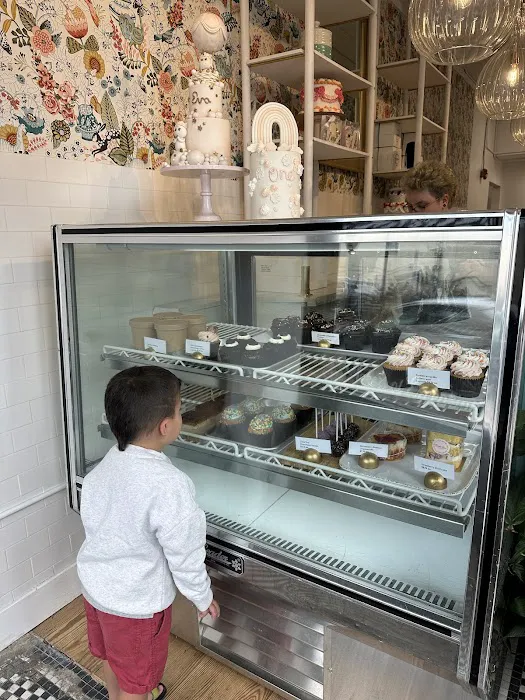 GoodieBox Bakeshop Picture 9