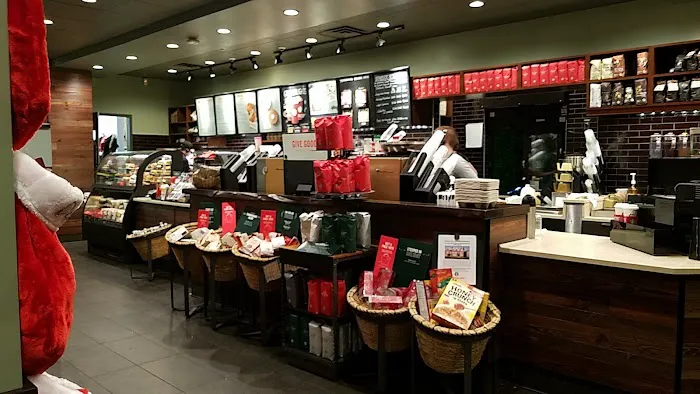 Starbucks Picture 3