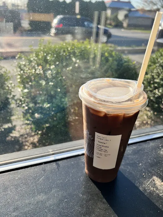 Starbucks Picture 8
