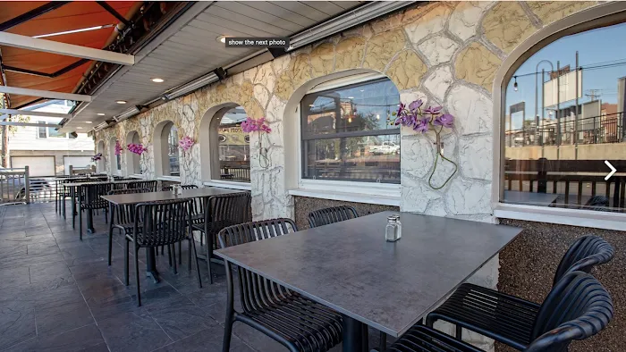Eros Cafe Picture 2