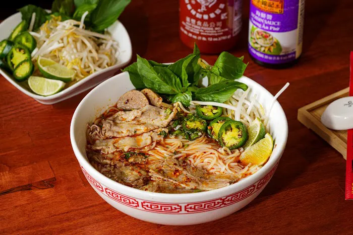 Saigon Bistro Picture 7