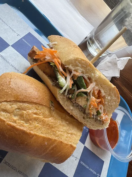 Banh Voyage Picture 4