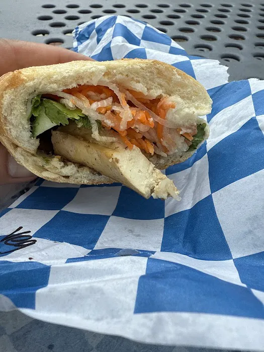 Banh Voyage Picture 1