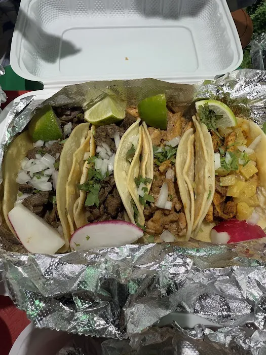 J&Ls Taco Loco Picture 9