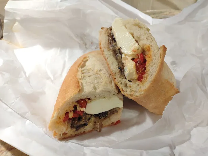 Annabella's House of Mozzarella Picture 2