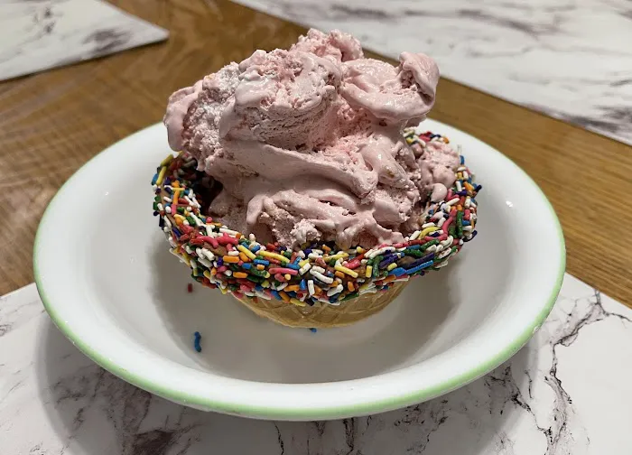 Uncle D’s Ice Cream (formerly Mike's Ice Cream) Picture 4