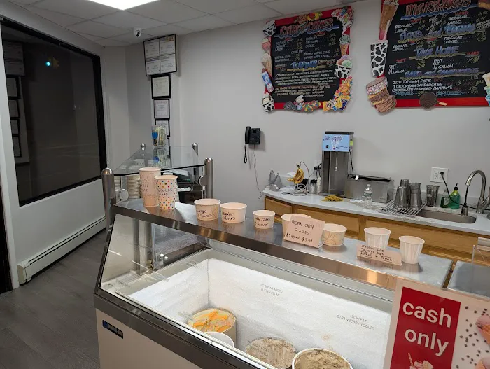 Uncle D’s Ice Cream (formerly Mike's Ice Cream) Picture 10