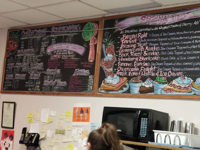 Uncle D’s Ice Cream (formerly Mike's Ice Cream) Picture 1