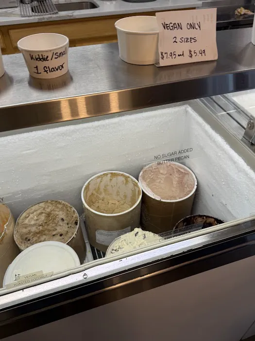 Uncle D’s Ice Cream (formerly Mike's Ice Cream) Picture 7