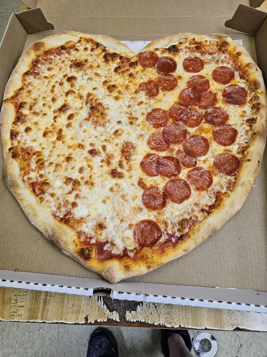 Plaza Pizza Picture 6