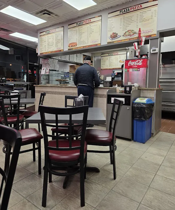 Plaza Pizza Picture 10