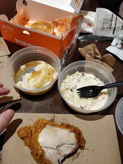 Popeyes Louisiana Kitchen Picture 9