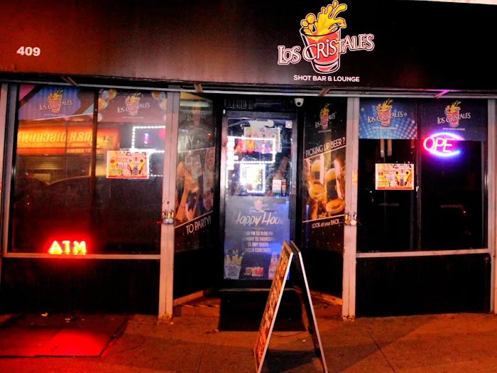 LOS CRISTALES SHOTS BAR Picture 6