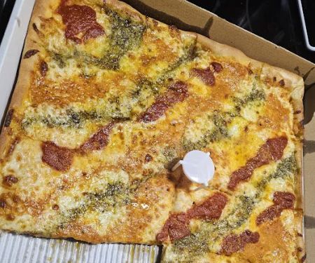 Lefty's Pizzeria and Restaurant