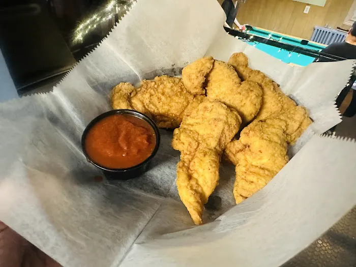 BLVD Bar and Grill Picture 2