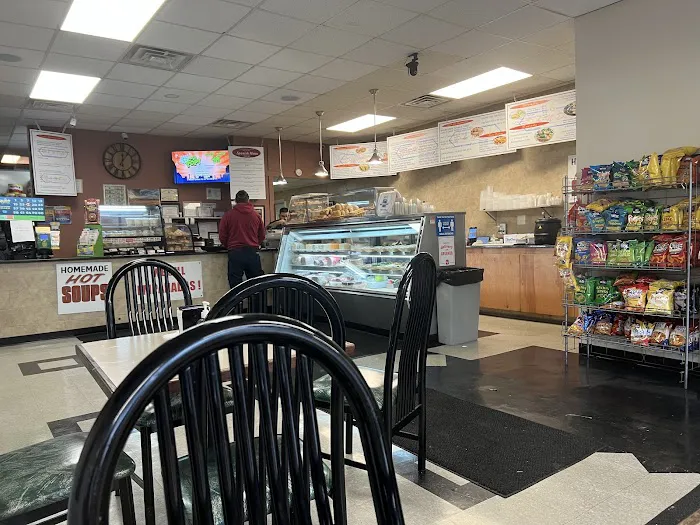 D & N Deli Picture 10