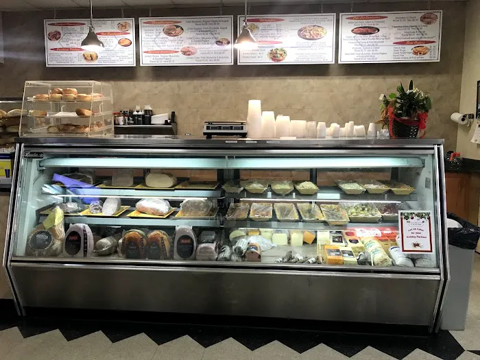 D & N Deli Picture 3