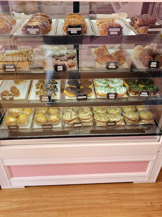 Sweet n' Cake Picture 6