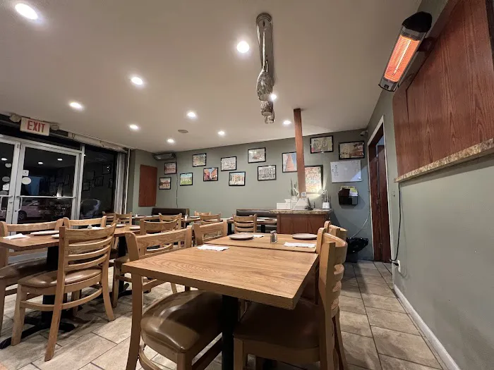 Almazaq Restaurant & Bakery مطعم و مخبز المذاق العراقي Picture 1