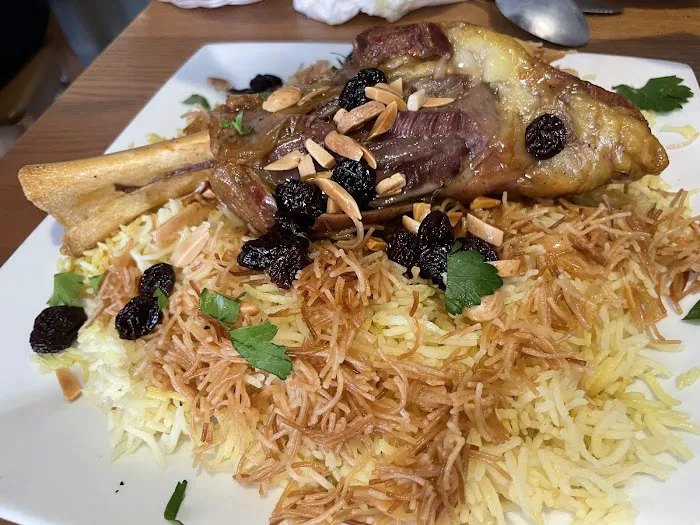 Almazaq Restaurant & Bakery مطعم و مخبز المذاق العراقي Picture 3