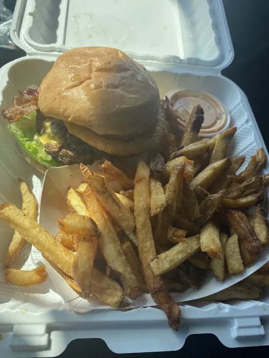 Steve's Burgers Picture 10