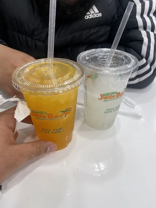 Tropical Juice Bar Picture 1