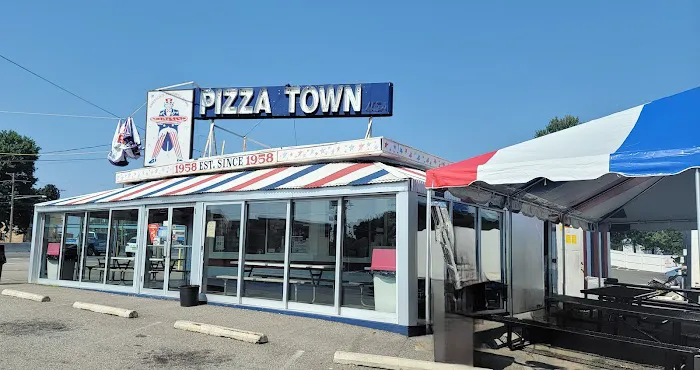 Pizza Town USA Picture 5