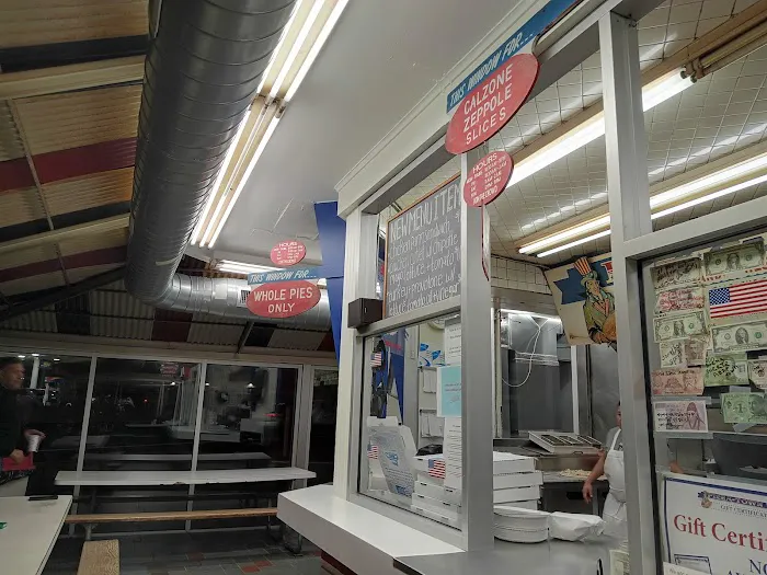 Pizza Town USA Picture 6