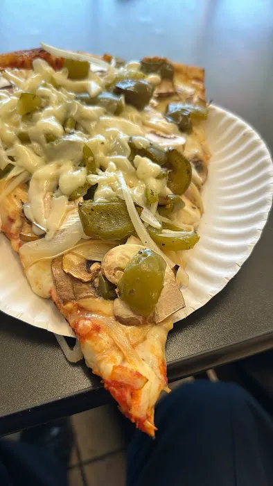 Vitos pizzeria & restaurant Picture 4